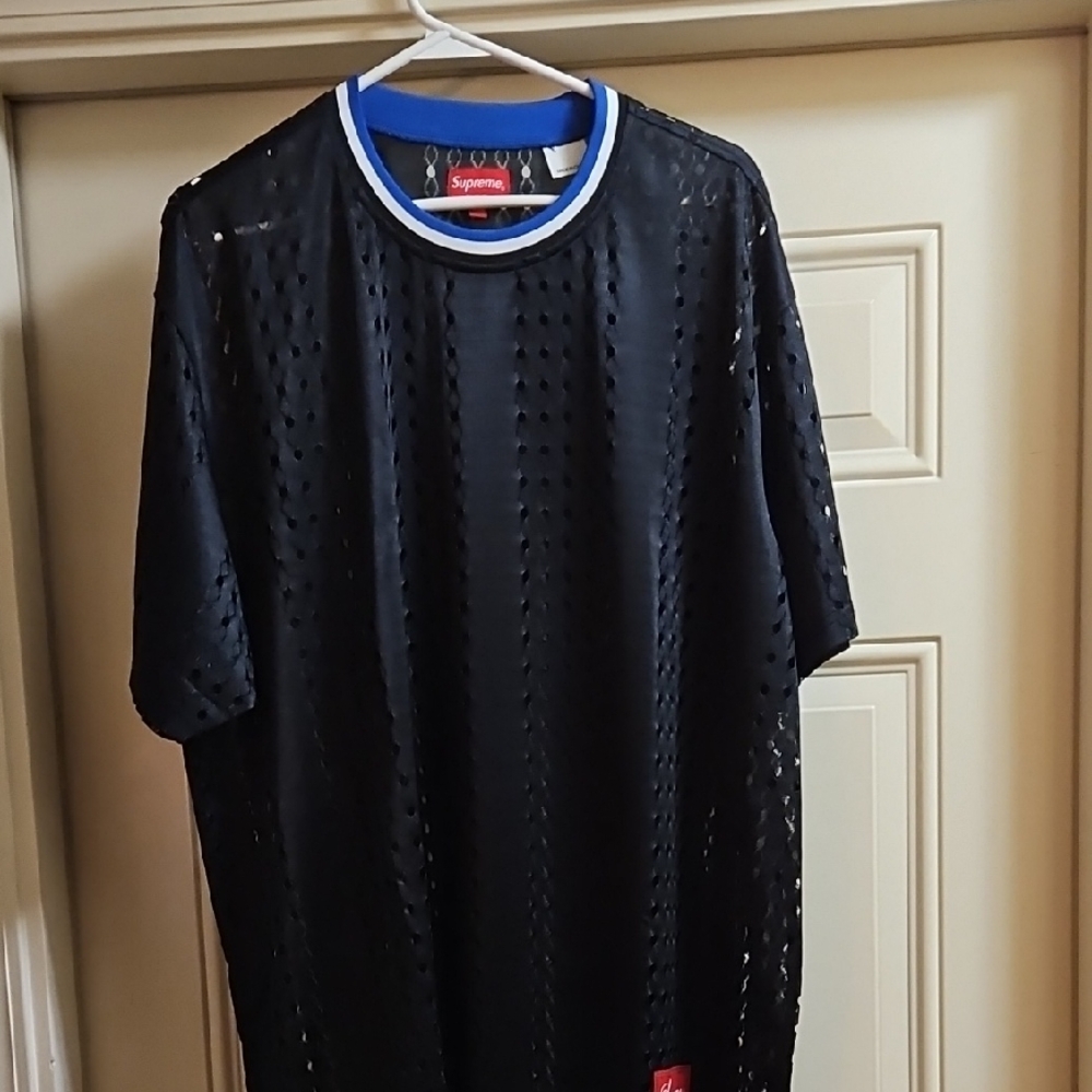Supreme Black Short Sleeve Tee